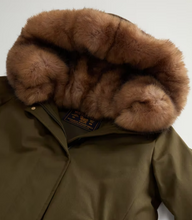Carica l'immagine nel visualizzatore di Gallery, PARKA LUNGO