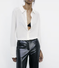 Carica l'immagine nel visualizzatore di Gallery, CAMICIA IN CREPE DI SETA
