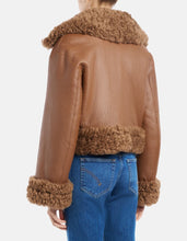 Carica l&#39;immagine nel visualizzatore di Gallery, GIUBBOTTO SHEARLING
