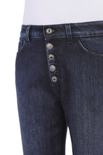 Carica l'immagine nel visualizzatore di Gallery, PANTALONE BOTTONE GIOIELLO
