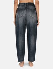 Carica l&#39;immagine nel visualizzatore di Gallery, JEANS
