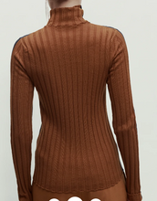 Carica l'immagine nel visualizzatore di Gallery, MAGLIA MERINOS
